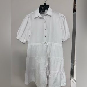 Women, white stress size small